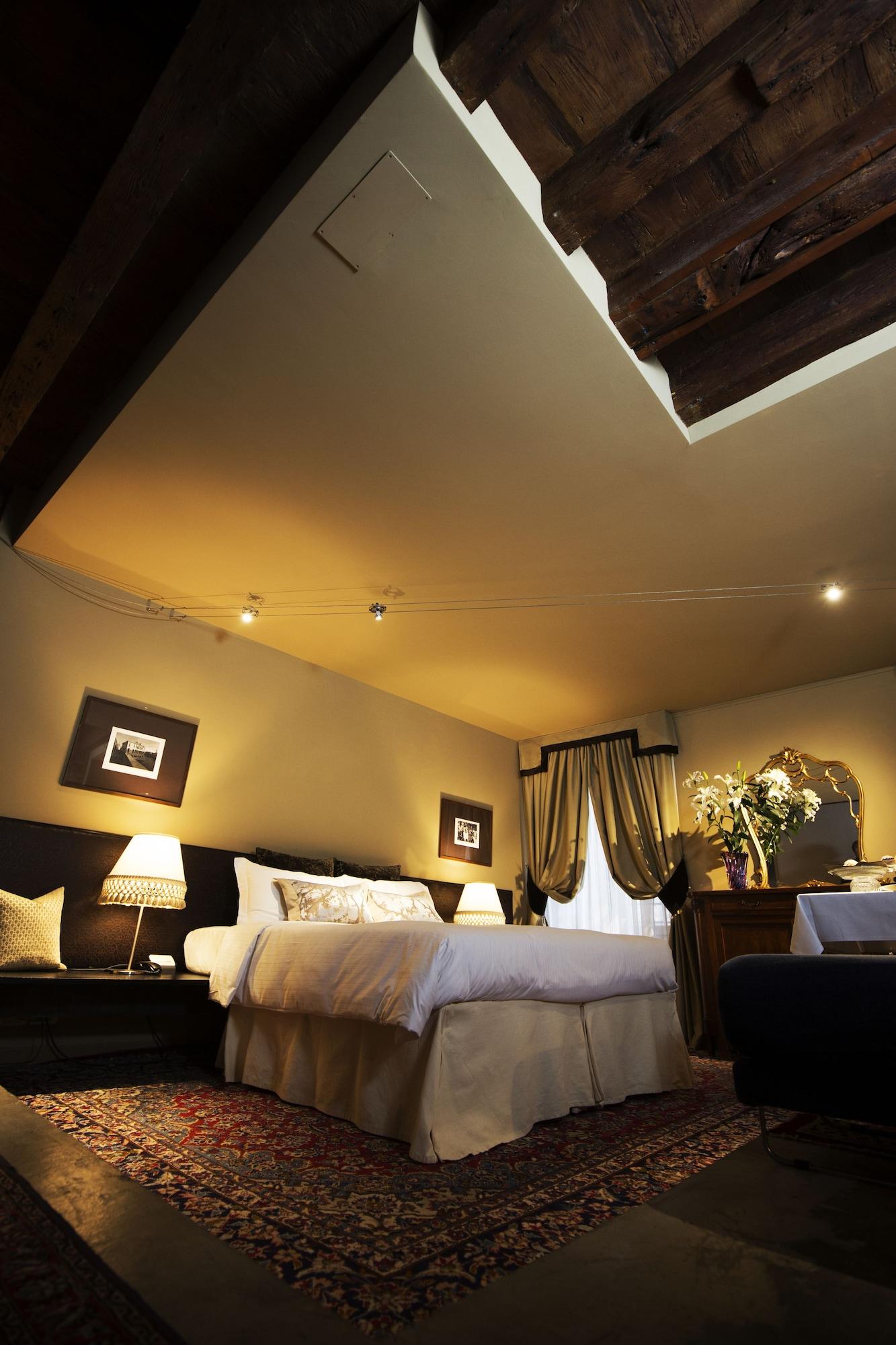 Avogaria 5 Rooms Venice Exterior photo