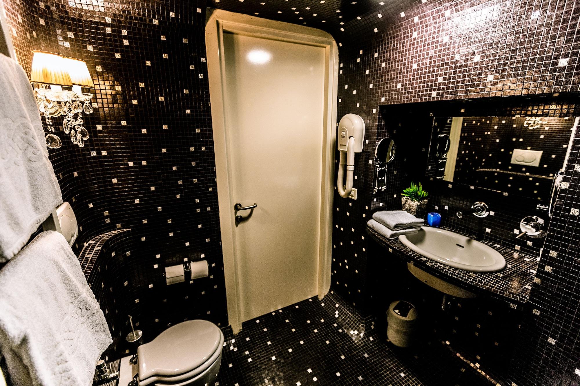 Avogaria 5 Rooms Venice Exterior photo