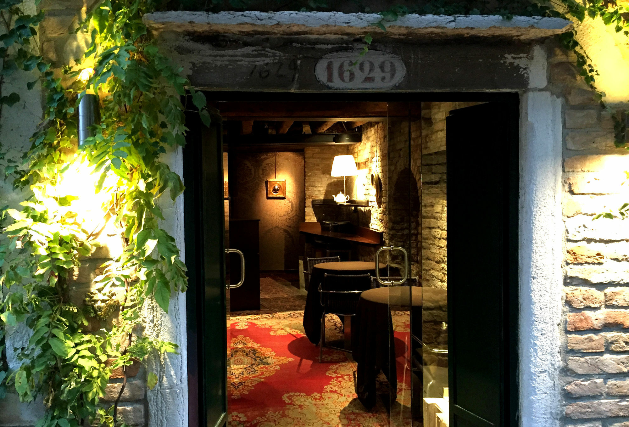 Avogaria 5 Rooms Venice Exterior photo